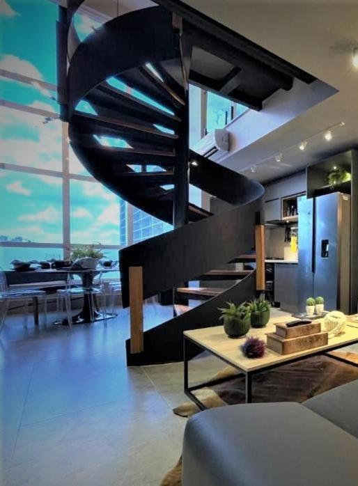 APARTAMENTO Duplex Manhattan com 3 Suites, Casal, Solteiro e Office Goiânia Exterior foto